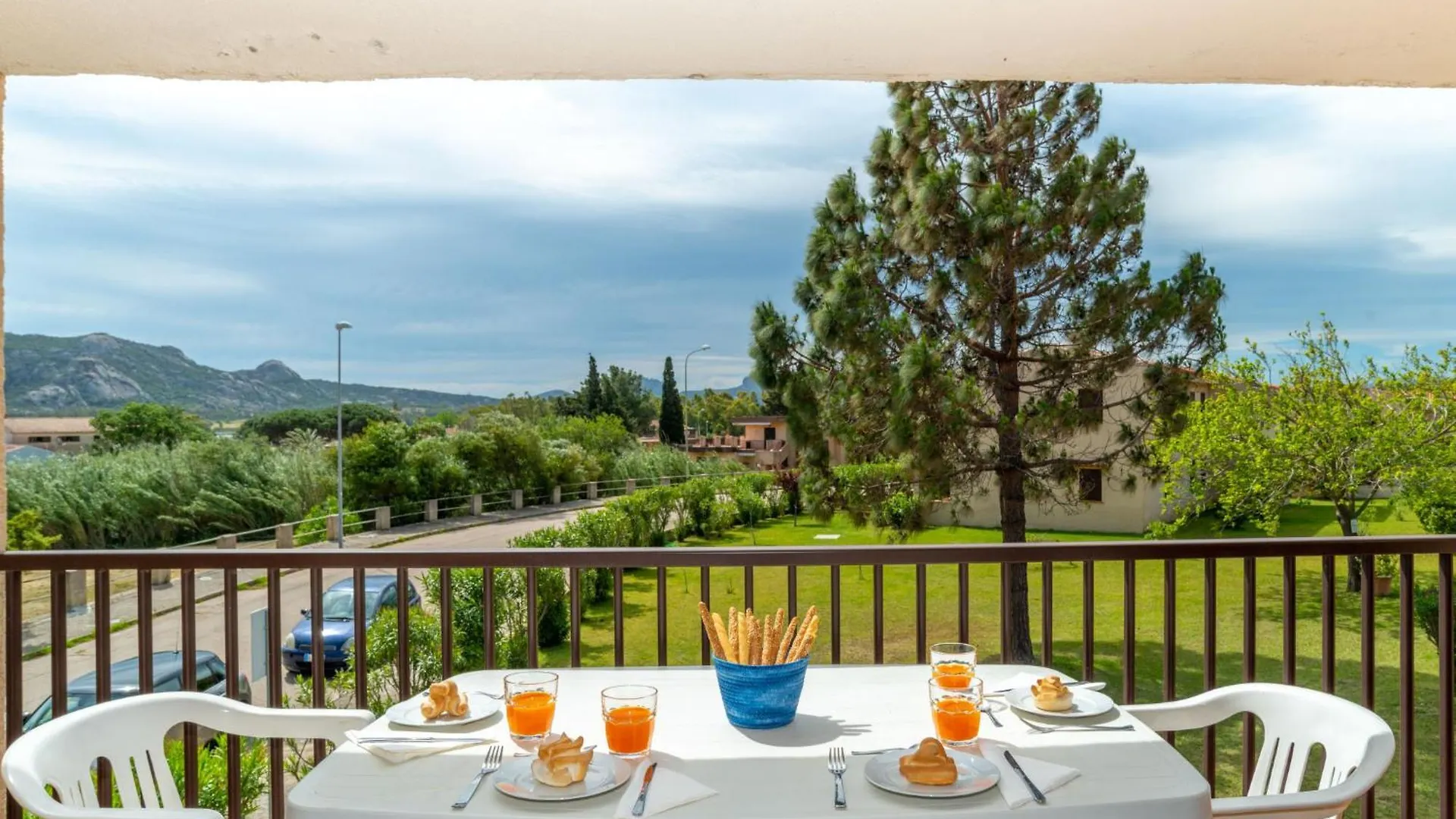 Apartment Residenza Mediterranea-1 By Interhome カンニジョネ